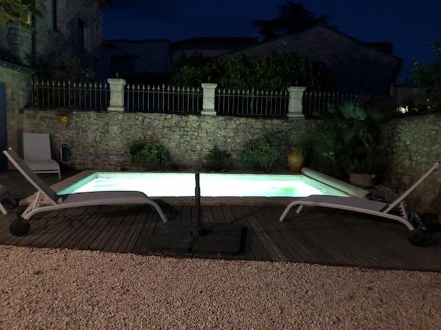 Maison De Plain Pied Pour 4 Pers Piscine Lussan Lussan  Екстериор снимка